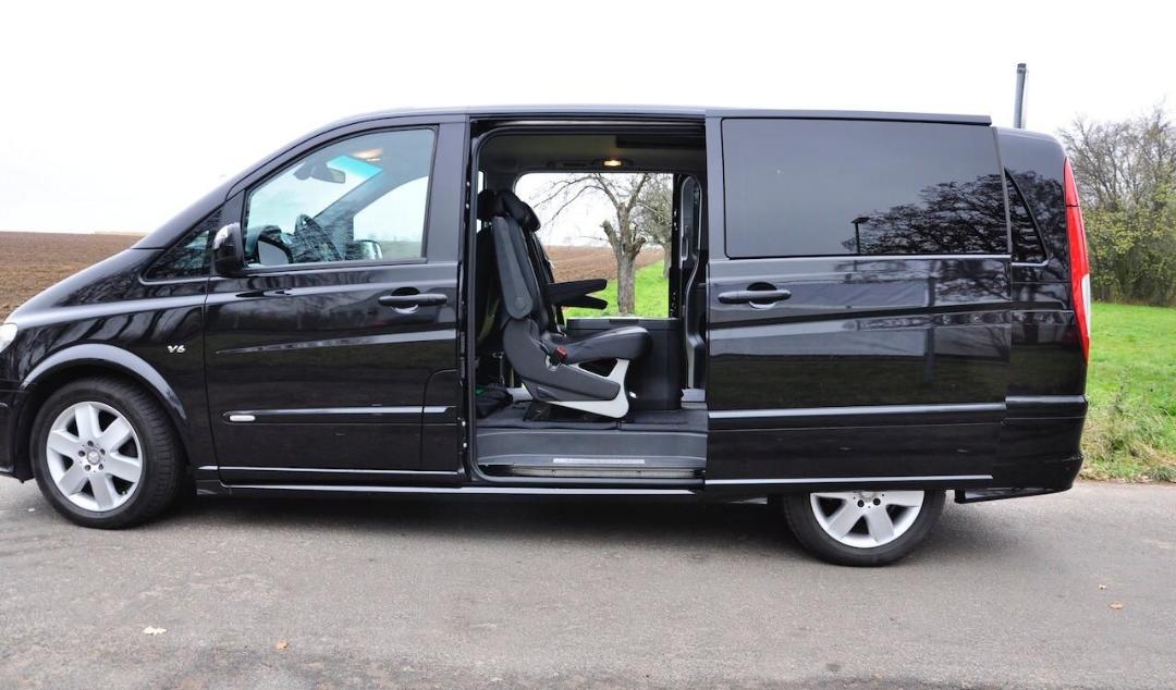 Mercedes-Benz Viano exterior, IMU Executive Transfers